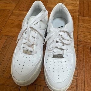 Platform Air Force 1s